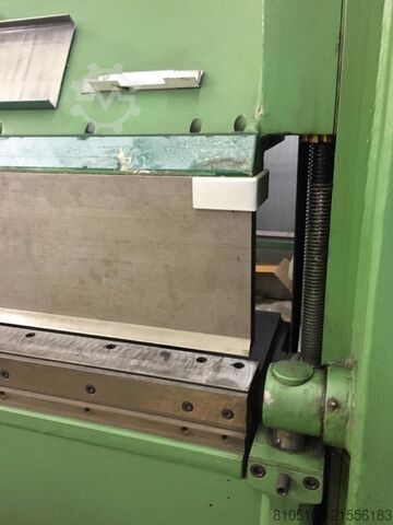 Schwenkbiegemaschine KRAMER AM-aut III