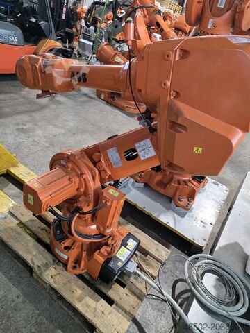 ABB Robotics ABB ABB IRB4600-45/2.05 IRC5 controller-TPU-RW6.X LOW DTC