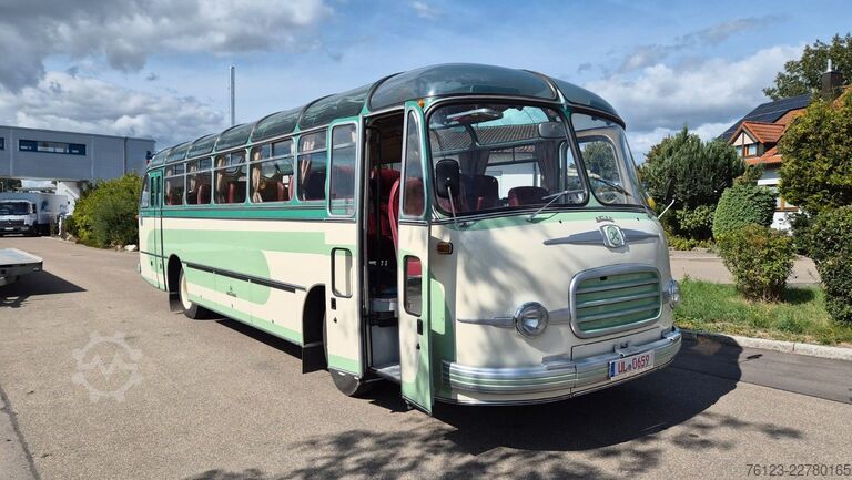Motor coach SETRA Setra S 10 Vollrestauration