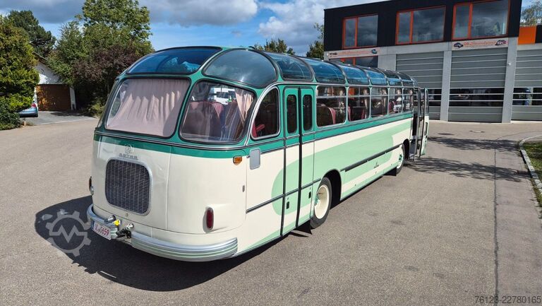 Motor coach SETRA Setra S 10 Vollrestauration