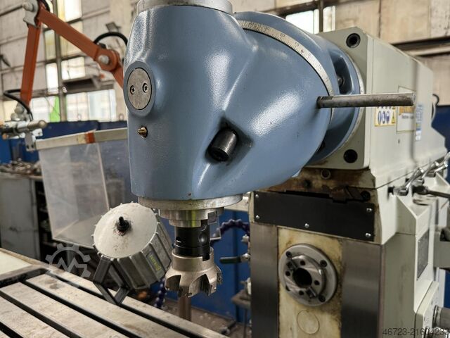 Universal-Fräs- und Bohrwerk Bernardo UWF 130