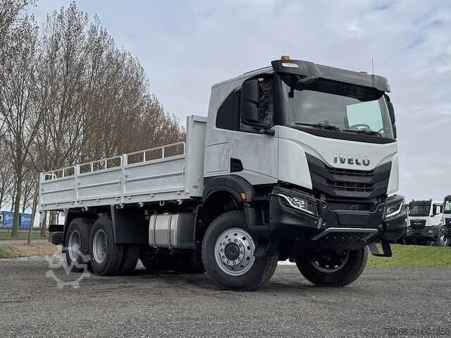 Ladepritsche Iveco T-Way AT380T47WH AT Flatbed Truck (10 units)