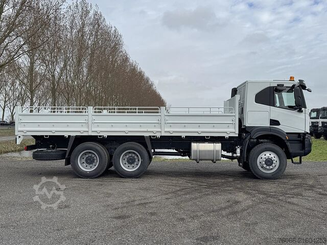 Ladepritsche Iveco T-Way AT380T47WH AT Flatbed Truck (10 units)