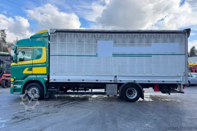 LKW mit Pritsche & Plane SCANIA R490 4x2