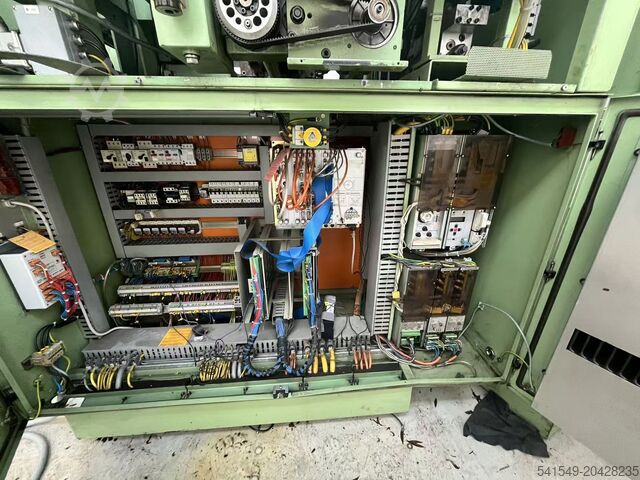 Vertikales Bearbeitungszentrum MAHO MH600S