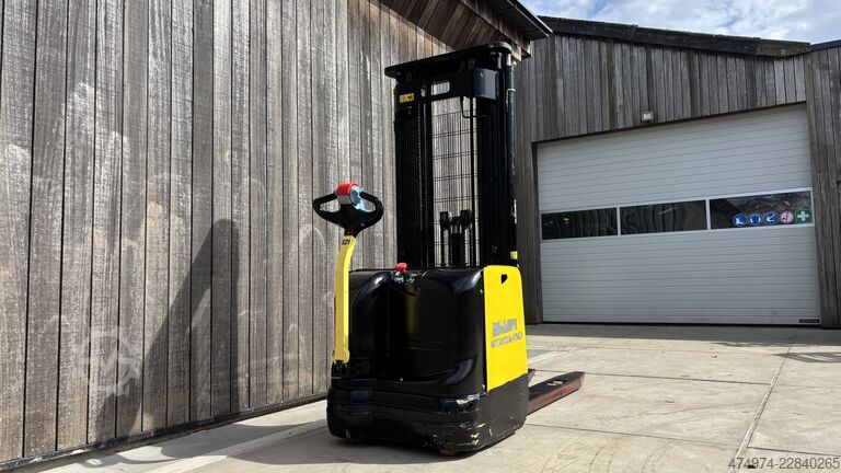 Manueller Hochhubwagen mit Freihub Hyster S.1.6 AC
