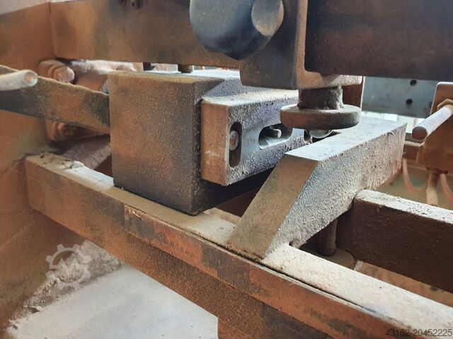 Stauchmaschine für Jalousiefertigung SAMCO RP 2