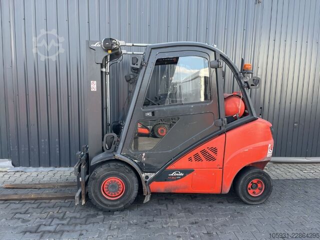 Treibgasstapler Linde H30T-02
