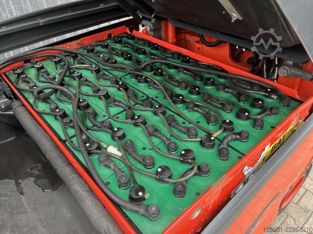 Elektro 4 Rad-Stapler Linde E25H-01/600