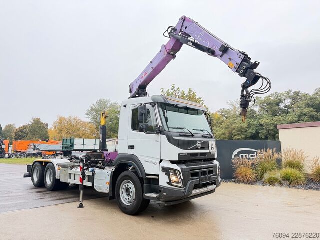 Autokran VOLVO FMX 460 6x4 liftachse Abrollkipper KRAN 13m FUNK