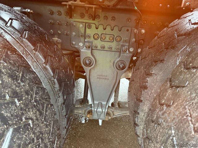 Autokran VOLVO FMX 460 6x4 liftachse Abrollkipper KRAN 13m FUNK