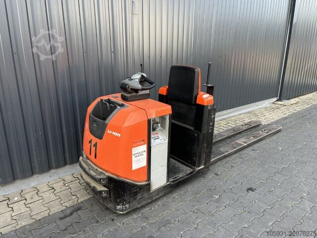 Niederhubkommissionierer BT OSE250