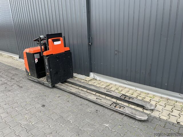 Niederhubkommissionierer BT OSE250P