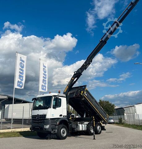 Kipper LKW MERCEDES-BENZ Arocs 2545 Kipper/Kran/6x4-4/Lenkachse/128 tkm
