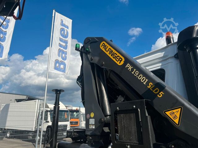 Kipper LKW MERCEDES-BENZ Arocs 2545 Kipper/Kran/6x4-4/Lenkachse/128 tkm
