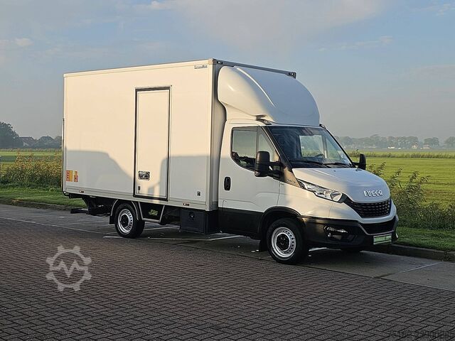 Suitcase IVECO DAILY 35 S 14 Bakwagen | Laadklep | Zijdeur | S...