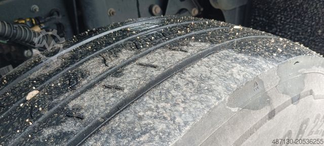 Standard tractor unit FORD F-MAX 500