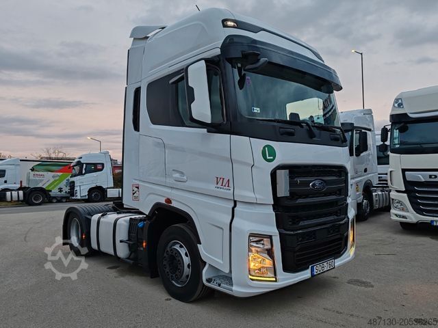 Standard tractor unit FORD F-MAX 500