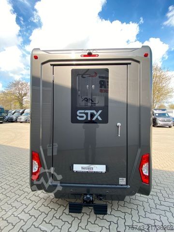 Livestock transporter RENAULT Master STX 5 Sitzer Haras ex. Lang Automatik