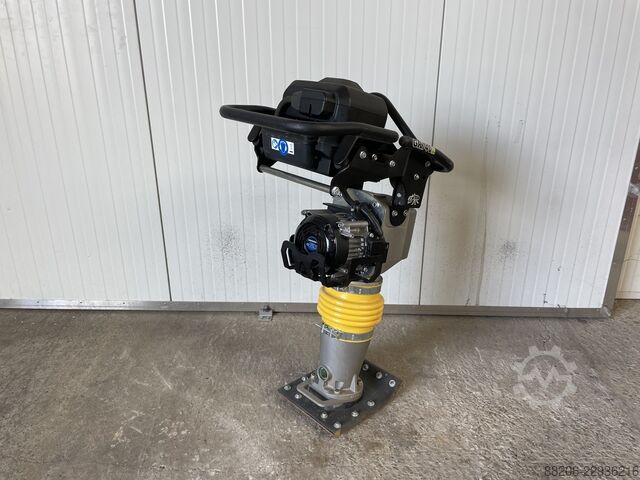 Giant GR740 E electric vibratory rammer DEMO GIANT GR740 E trilstamper DEMO electrisch