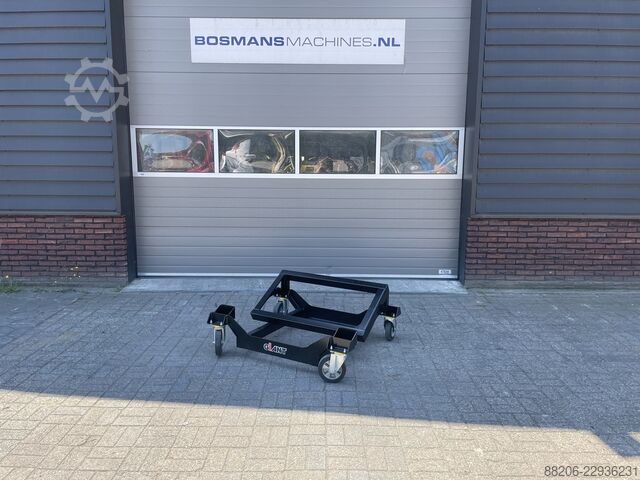 Giant VOLUME BUCKET BODY 1,100 mm to 1,750 mm GIANT VOLUMEBAK KAR 1.100 mm t/m 1.750 mm