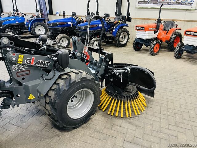 Giant weed brush GA200 fixed NEW GIANT onkruidborstel GA200 vast NIEUW
