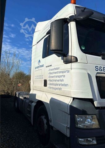 Standard tractor unit MAN TGX 18.440