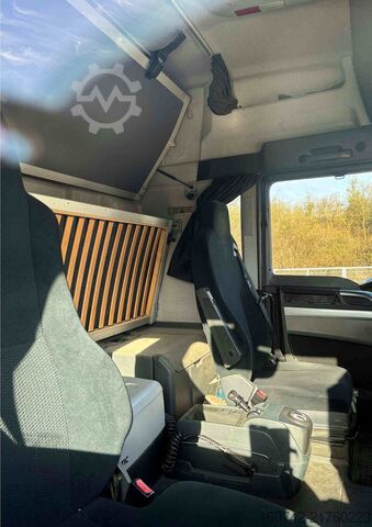 Standard tractor unit MAN TGX 18.440