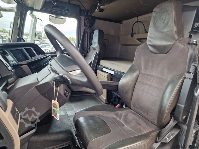 Standard-SZM MAN TGX 18.510 XXL 4x2 - Retarder - Night clima - F...