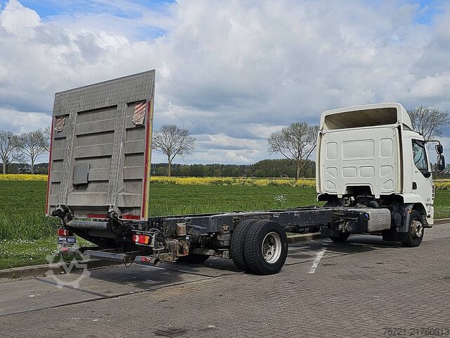 Chassis with cab DAF LF 250 16T