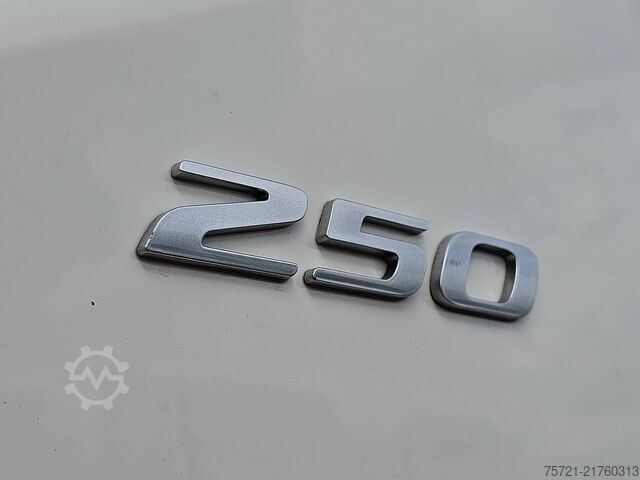 Chassis with cab DAF LF 250 16T