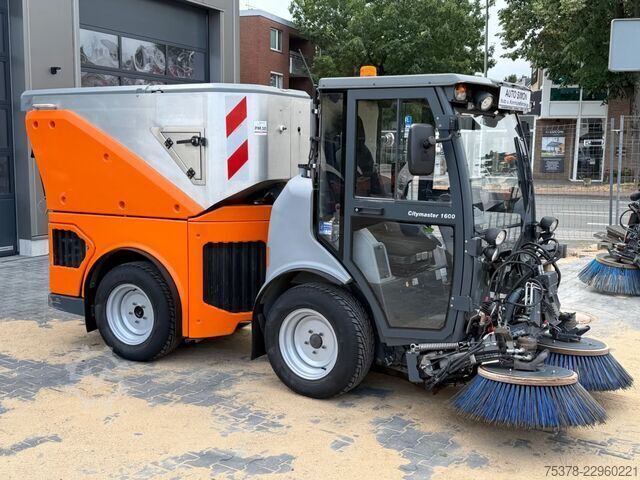 Road sweeper Hako Citymaster 1600 4x4 Kehrm. Service Neu