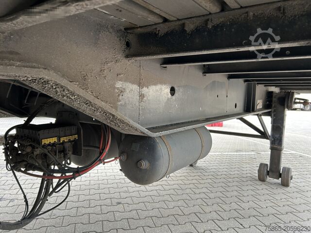 Curtain sided Pacton B1-001 City / Curtainside / Loadlift / APK TUV ...