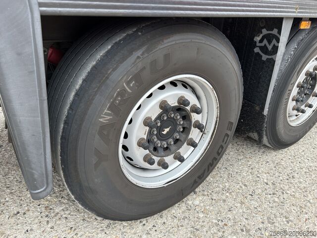 Box body Schmitz Cargobull SCB S3B / Box Trailer / 2x Liftas / APK TUV 10-26