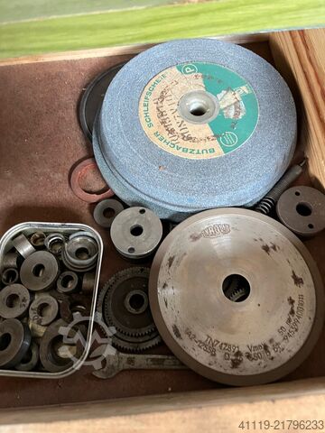 Unknown saw blade sharpening machine  