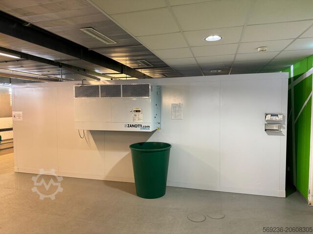 Refrigerated container Zanotti Kühlzelle 50 Qm + 2 Kühlaggregate