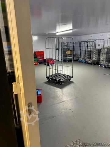 Refrigerated container Zanotti Kühlzelle 50 Qm + 2 Kühlaggregate