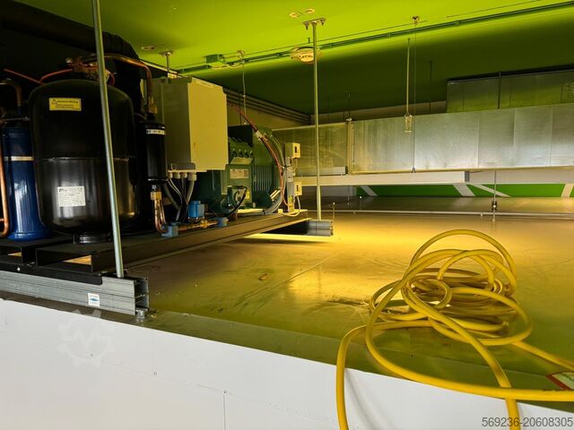 Refrigerated container Zanotti Kühlzelle 50 Qm + 2 Kühlaggregate