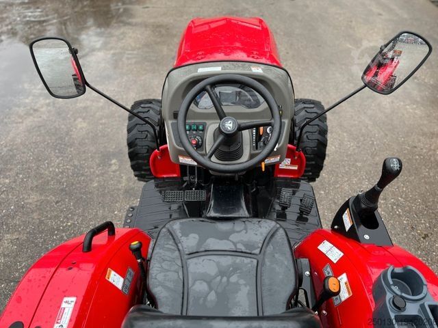 Hofschlepper Tym TYM T475 NH Hofschlepper