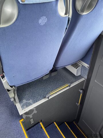 Coach Mercedes-Benz Tourismo 15 RHD - original km - nice bus