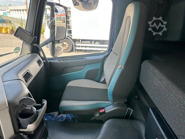 Standard tractor unit VOLVO FM 380 / Schmitz / 3 Kammer / Carrier ICELAND