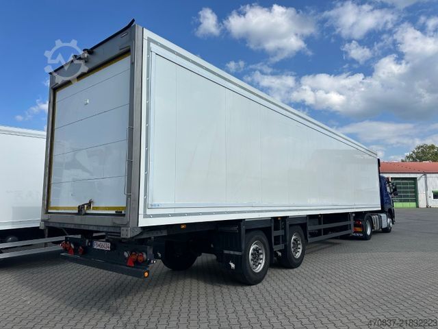 Reefer semitrailer SCHMITZ CARGOBULL SCB 2 / Carrier ICELAND / Elektro / 3 x Kammer