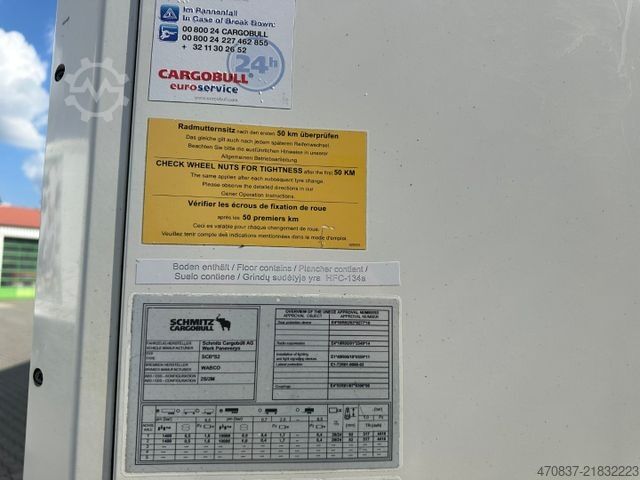 Reefer semitrailer SCHMITZ CARGOBULL SCB 2 / Carrier ICELAND / Elektro / 3 x Kammer