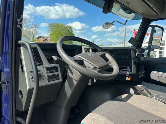 Reefer semitrailer SCHMITZ CARGOBULL SCB 2 / Carrier ICELAND / Elektro / 3 x Kammer