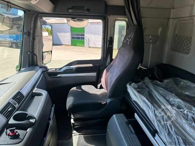 Standard tractor unit MAN TGX 18.440 XLX / Hydraulik / Retarder