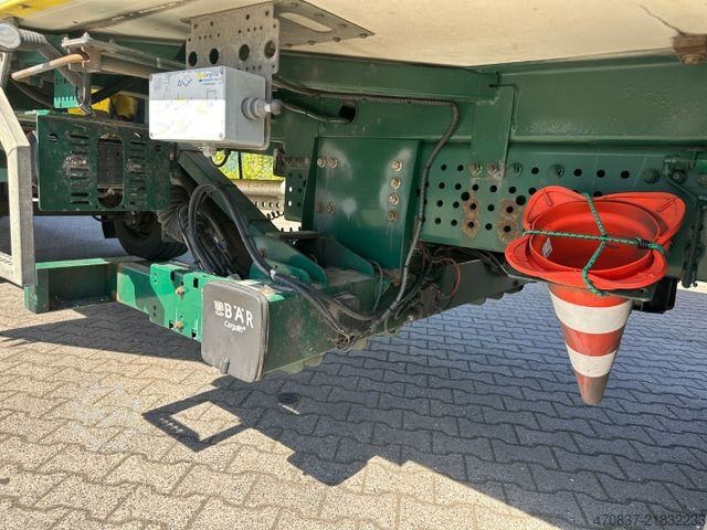 Kühlkoffer-LKW MERCEDES-BENZ Actros 2542 / Heizung / Blumen / LBW