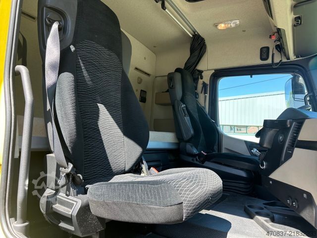 Kühlkoffer-LKW MERCEDES-BENZ Actros 2542 / Heizung / Blumen / LBW
