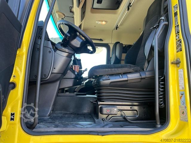 Kühlkoffer-LKW MERCEDES-BENZ Actros 2542 / Heizung / Blumen / LBW