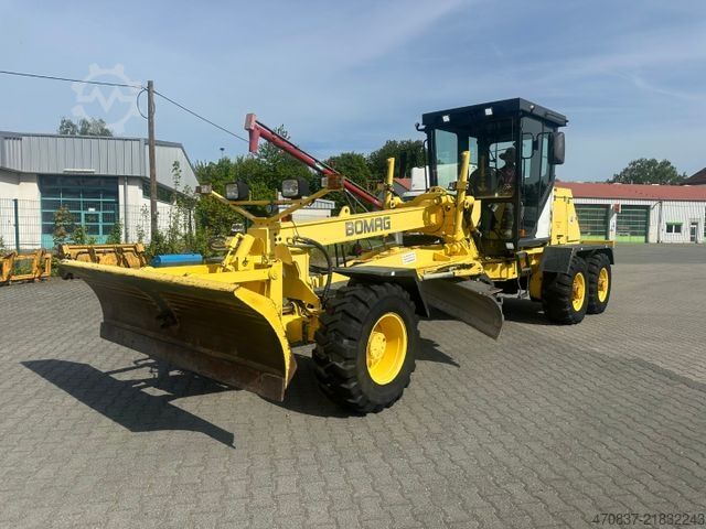 Road grader BOMAG BG 110 TA-2 / 6x6 Allrad