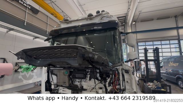 Hazardous materials truck DAF XF 480 FT 4x2 Zugmaschine Bj 2023